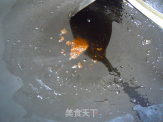 最普通的鸭爪可以很美味--焦糖卤鸭爪的做法步骤：2