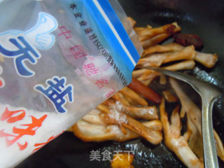 最普通的鸭爪可以很美味--焦糖卤鸭爪的做法步骤：8
