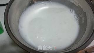 【甜燕蜜语】新年杂粮蛋糕卷的做法步骤：4