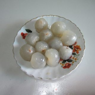 荔枝煮蛋的做法步骤：2