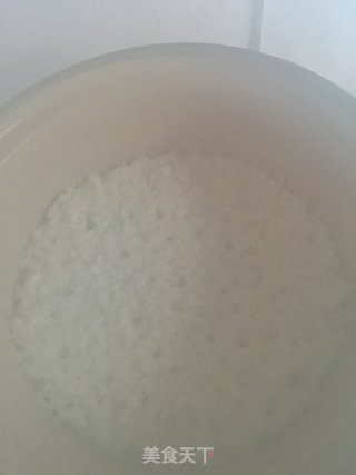 煲仔饭的做法步骤：4