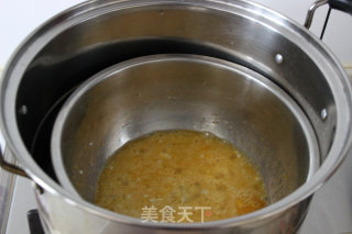 海绵杯子蛋糕的做法步骤：2