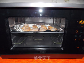 外焦里嫩蒜香烤鸡翅的做法步骤：5