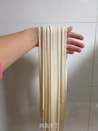 红烧牛肉手擀面的做法步骤：8