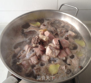 红烧牛肉手擀面的做法步骤：10