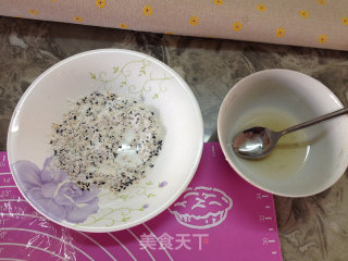 脆底蜂蜜小面包的做法步骤：6