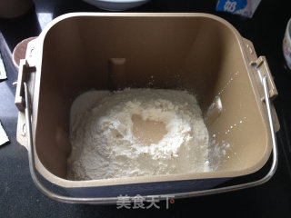 芝麻面包棒的做法步骤：1