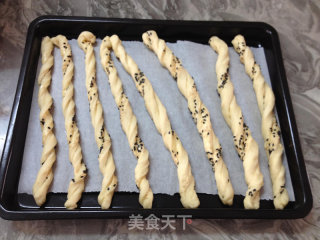 芝麻面包棒的做法步骤：8