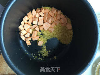 小米红薯粥的做法步骤：3
