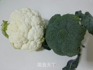 凉拌双花的做法步骤：1