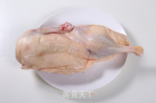 酸萝卜老鸭汤的做法步骤：1