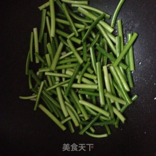 养生从食疗做起---咖喱鱿鱼的做法步骤：4