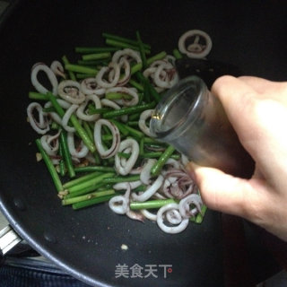 养生从食疗做起---咖喱鱿鱼的做法步骤：6