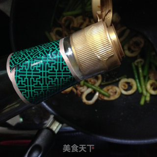 养生从食疗做起---咖喱鱿鱼的做法步骤：7