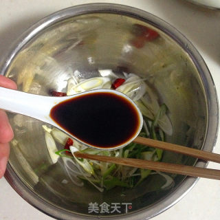 炝拌海蜇萝卜丝的做法步骤：4