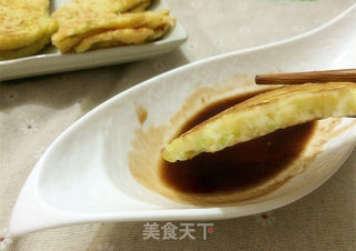 美味又营养的西葫芦饼的做法步骤：8