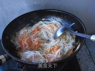 胡萝卜炒芥菜疙瘩的做法步骤：6
