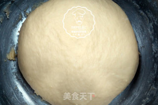 红红火火的什锦披萨的做法步骤：3
