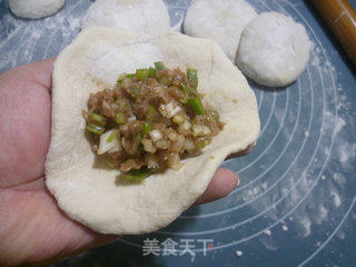 大葱牛肉馅馅饼的做法步骤：11