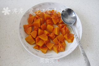条纹水饺的做法步骤：2