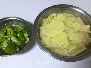 酱炒土豆片的做法步骤：3