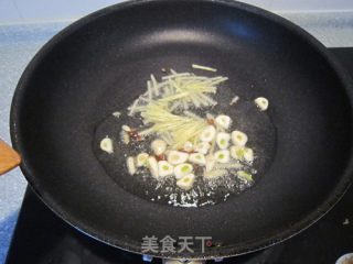 油条入菜--扇贝油条的做法步骤：6