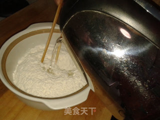 烫面葱油饼的做法步骤：1