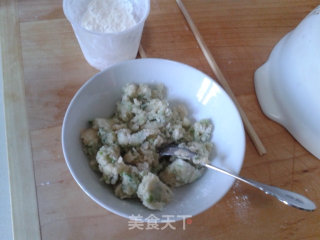 烫面葱油饼的做法步骤：4