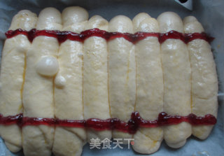 蓝莓果酱牛奶排包的做法步骤：12