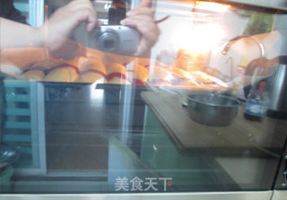 蓝莓果酱牛奶排包的做法步骤：13