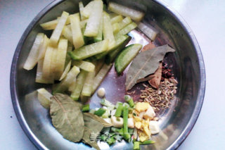 黄豆炖鲅鱼的做法步骤：3