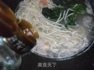 虾仁煮面的做法步骤：6