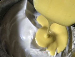 戚风小饼儿~的做法步骤：6