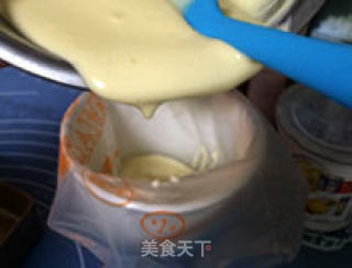戚风小饼儿~的做法步骤：7