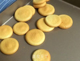 戚风小饼儿~的做法步骤：10