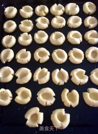 【玛格丽特饼干】—烘培新手上路必做的美味小饼的做法步骤：1