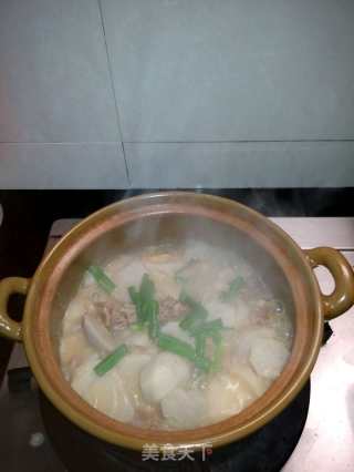 腊鸭焖小芋头的做法步骤：9