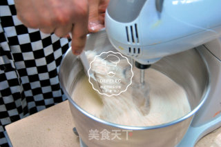 美味蛋黄酥的做法步骤：1
