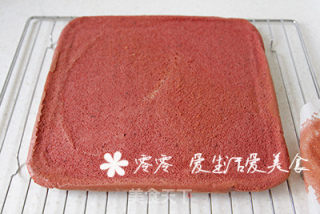 红丝绒奶油夹心蛋糕的做法步骤：10