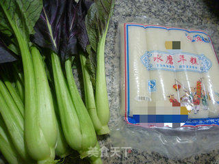 紫青菜炒年糕的做法步骤：1