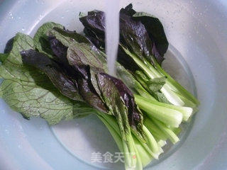 紫青菜炒年糕的做法步骤：2
