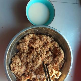 肉末加老豆腐版的肉丸子的做法步骤：5