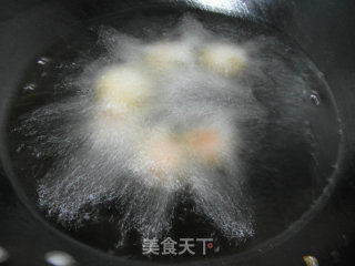 炸藕肉丸子的做法步骤：7