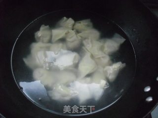 海米鲜肉馄饨的做法步骤：4