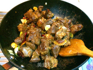 红烧牛肉面的做法步骤：8