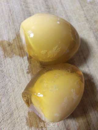 皮蛋瘦肉粥的做法步骤：1