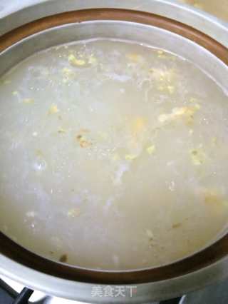 皮蛋瘦肉粥的做法步骤：5