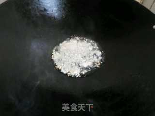 蒜蓉炒菜心的做法步骤：3