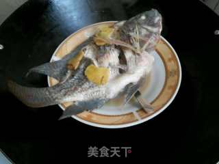 清蒸鱼的做法步骤：3