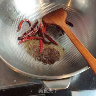 麻辣口味手撕包菜的做法步骤：4